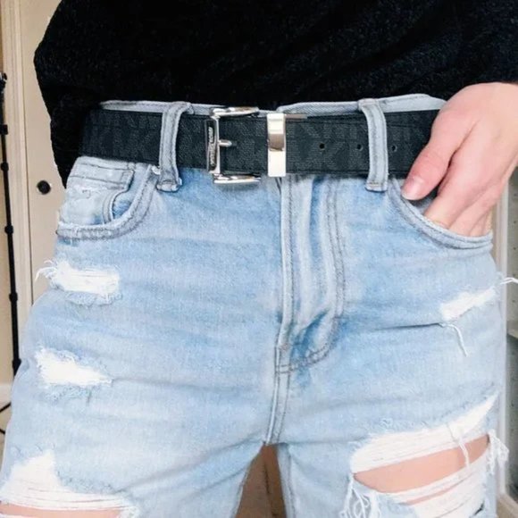 EUC Michael Kors 30mm Reversible MK Logo Monogram Leather Belt - Picture 13 of 14